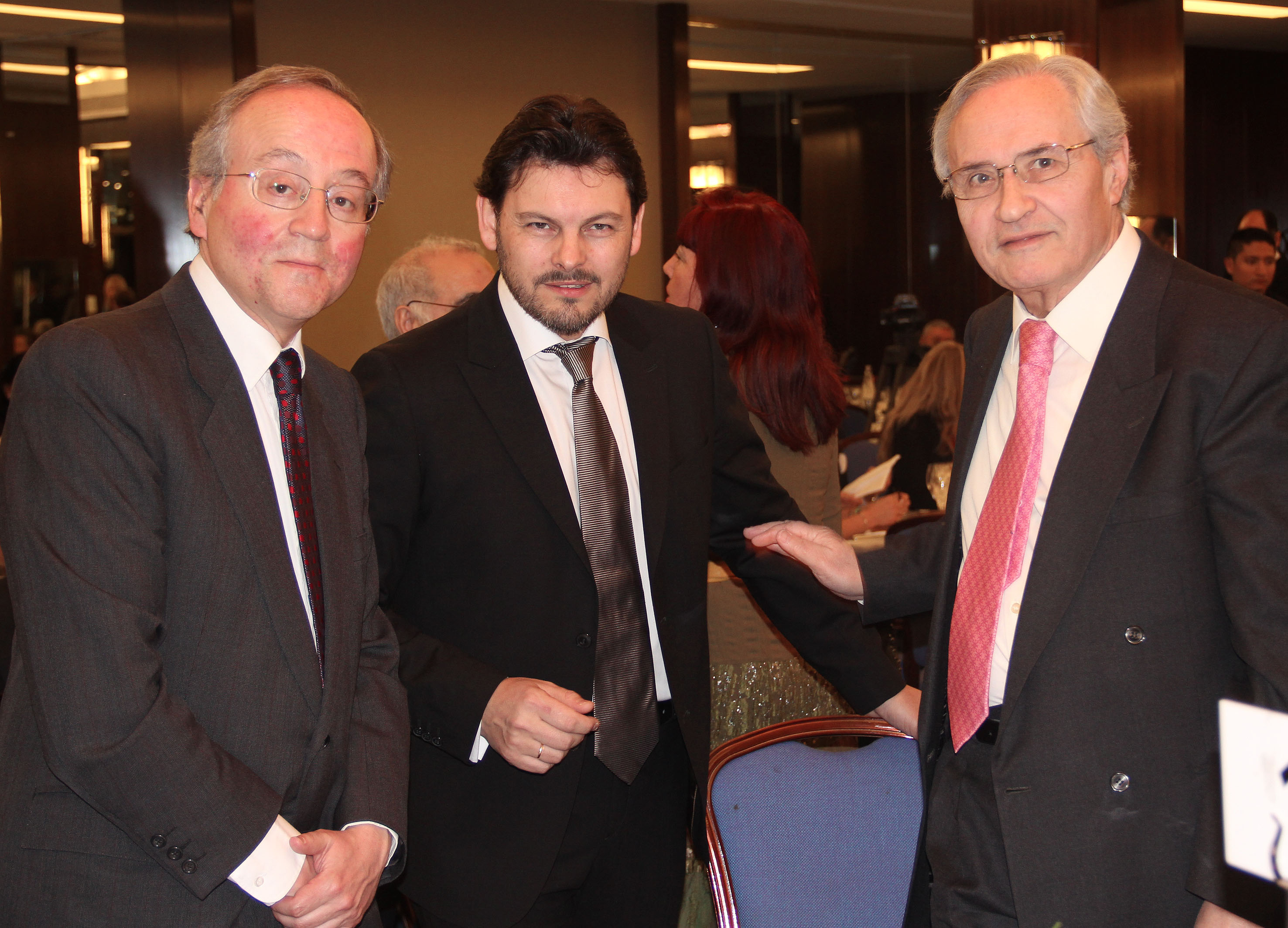 La Orde da Vieira entregó cinco nuevos Madrigallegos de Oro | GaliciaAberta  - Secretaría Xeral da Emigración