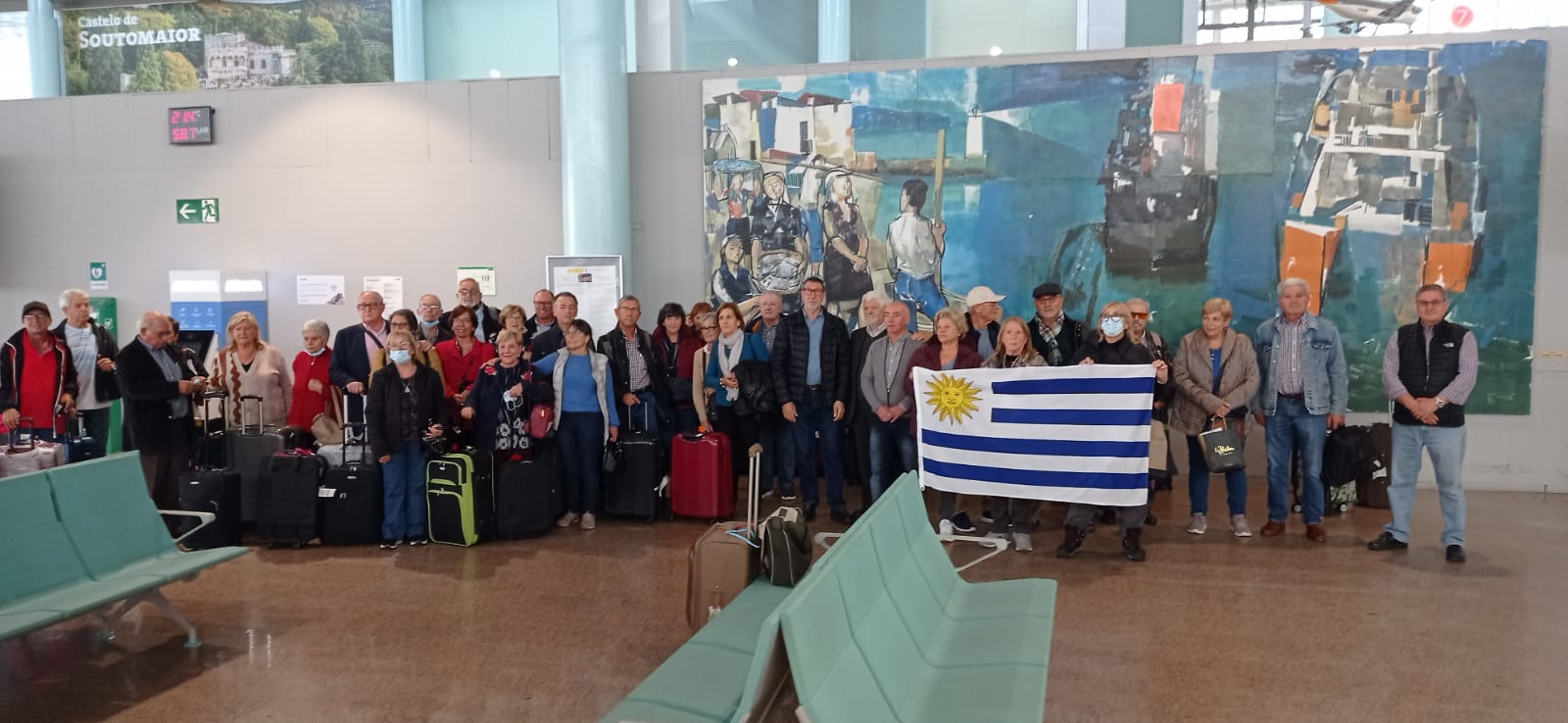 Imagen de la llegada de las y los participantes procedentes de Uruguay y Brasil