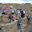 As mozas e mozos galegos do exterior participantes no campo de traballo do Conecta con Galicia 2015 levaron a cabo traballos de recuperación do patrimonio arqueolóxico no castro de Castromaior (Portomarín-Lugo) 