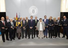 Feijóo di que os grandes cambios que experimentou Galicia nas últimas décadas non se explican sen o binomio emigración-democracia Feijóo di que os grandes cambios que experimentou Galicia nas últimas décadas non se explican sen o binomio emigración-democracia