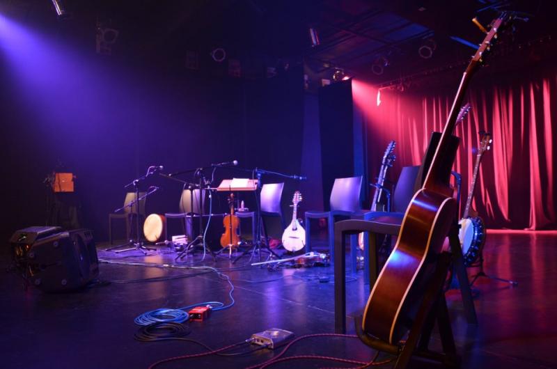 "De Irlanda a Galicia", música tradicional con los grupos Andayna y Aru Fírinne,