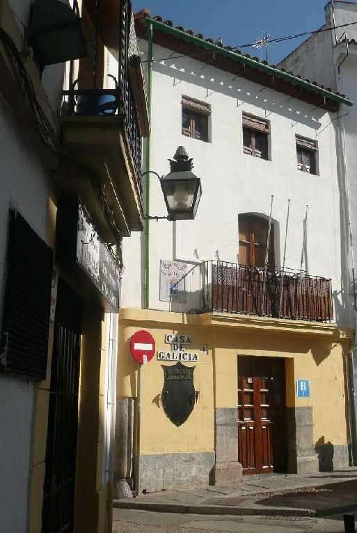 Proxección curtametraxe sobre a emigración galega e cea social na Casa de Galicia en Córdoba