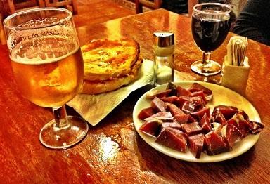 Noite de tapas e viños, na Sociedade Hispano Brasileira de Socorros Mútuos e Instrução de São Paulo