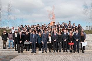 Entrega de diplomas acreditativos de la concesión de las Becas Excelencia Juventud Exterior 2019-2020