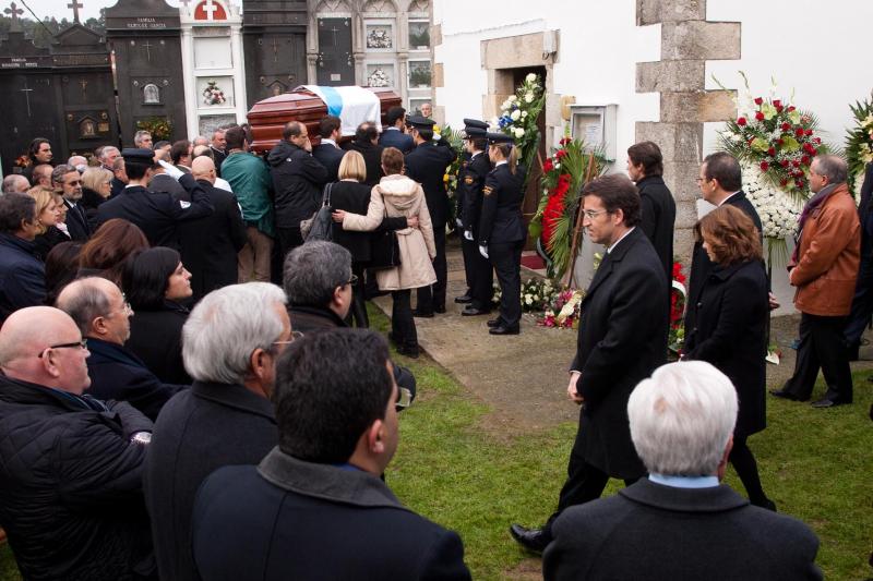 Alberto Núñez Feijóo asistió al entierro de Manuel Fraga 