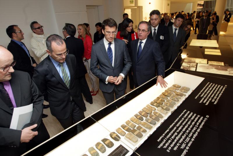 El presidente de la Xunta en la inauguración de 'Gallaecia Petrea'. Foto: Conchi Paz.