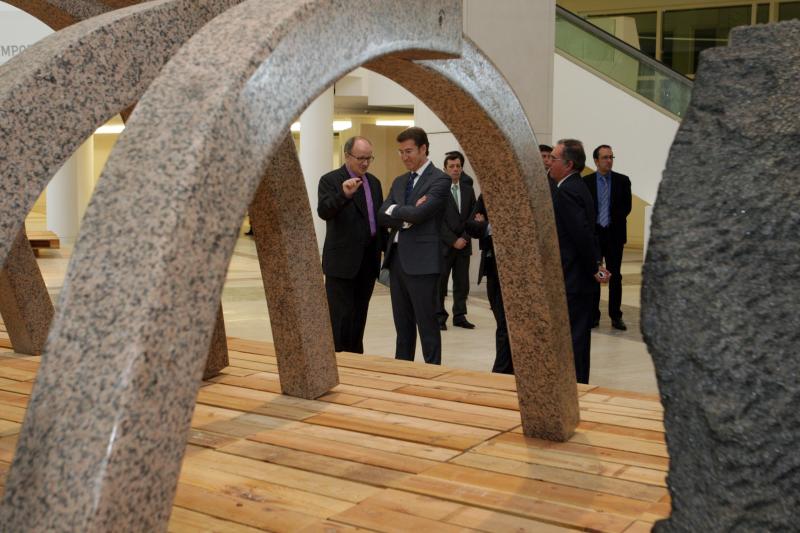 El presidente de la Xunta en la inauguración de 'Gallaecia Petrea'. Foto: Conchi Paz.