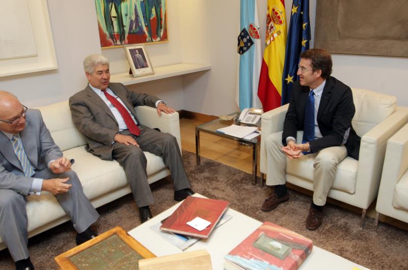 Alberto Núñez Feijóo co embaixador de México en España, Francisco Javier Ramírez (Autor: Conchi Paz)