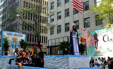 Desfile de la carroza de la Casa de Galicia de Nueva York