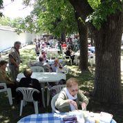 O xantar estivo amenizado con música tradicional galega.