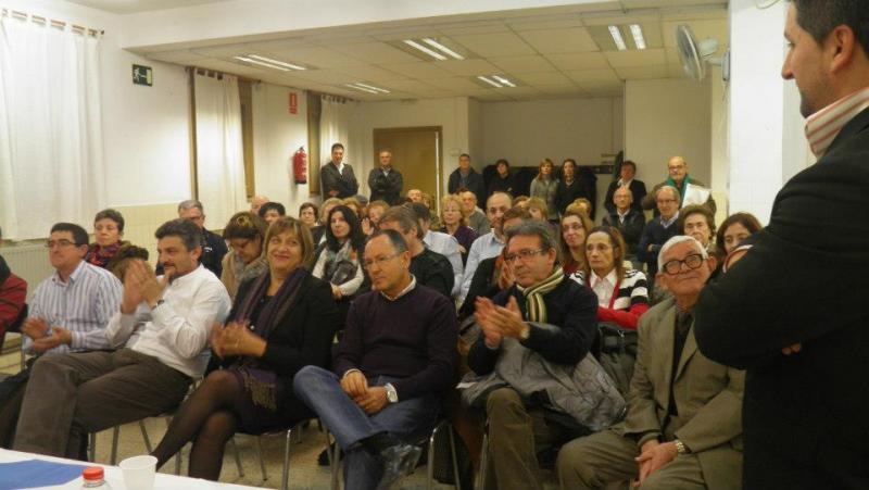 Ao acto acudiron autoridades, persoas asociadas, amigas e amigos e membros doutras entidades galegas de Cataluña.