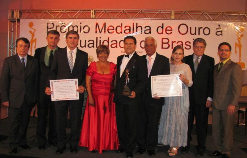 Imagen de la ceremonia de entrega del premio. Foto: Caballeros de Santiago.