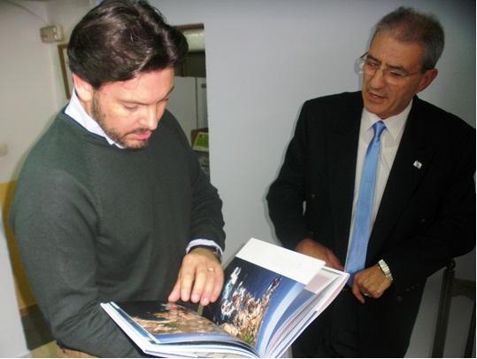 Visita del secretario general al Centro Gallego de Móstoles
