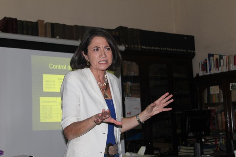 A Dra. Rey Castelao sinalou que as migracións masculinas tamén tiveron impacto na muller, integrándose máis na economía e acadando un maior grao de liberdade