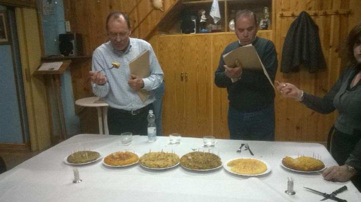 Na foto, un momento da cata do concurso, que se celebrou o pasado sábado 15