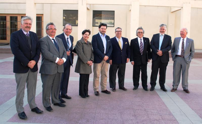 El secretario xeral da Emigración en su visita al Estadio Español de Valparaíso-Viña del Mar