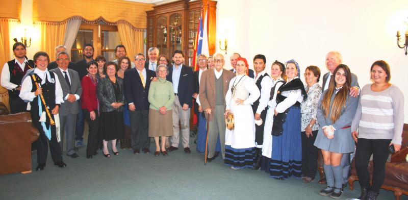 En la imagen, Antonio Rodríguez Miranda en el encuentro con la colectividad gallega de Valparaíso