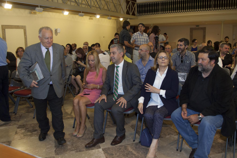 El secretario xeral de Política Lingüística, Valentín García, asistió al acto de presentación de los Pioneiros de puntoGAL. 