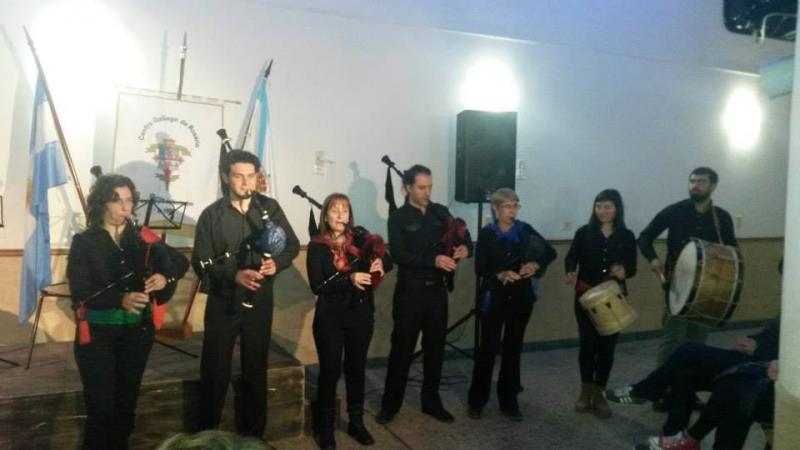 Momento de la actuación del Conjunto Folclórico de Música Tradicional