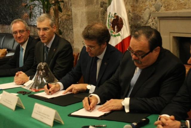 O titular da Xunta e o secretario de Desenvolvemento Agrario, Territorial e Urbano do Goberno de México, Jorge Carlos Ramírez Marín, interviñeron nunha comparecencia conxunta logo de asinar o acordo