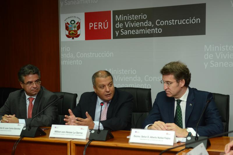 El titular de la Xunta ha iniciado hoy su visita a Perú con una reunión con el ministro de Vivienda, Construcción y Saneamiento, Milton von Hesse 
