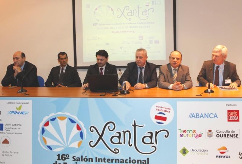 Miranda salienta en ‘Xantar’ o papel das colectividades galegas como embaixadoras da calidade gastronómica do país Miranda salienta en ‘Xantar’ o papel das colectividades galegas como embaixadoras da calidade gastronómica do país