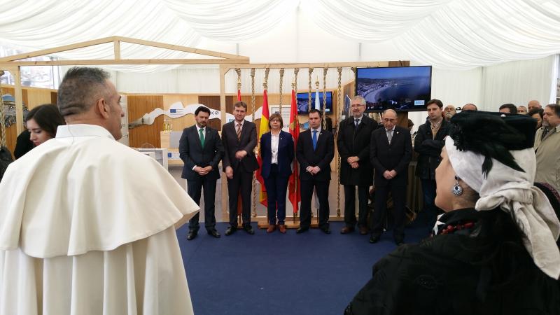 Imaxe da presentación na Área expositiva de Galicia (sita na Praza de España da cidade de Burgos) do Galicia Pórtico Universal