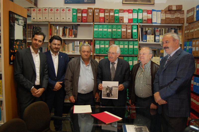 De izquierda a derecha: Jacobo Sutil, Antonio Rodríguez Miranda, Jesús Mallón, Alberto Martí, Antonio Mallón y Ramón Villares
