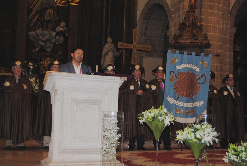 Miranda comparó la eternidad y universalidad del Camino de Santiago, que transcurre al lado del monasterio, con el sentimiento de Galleguidad. 