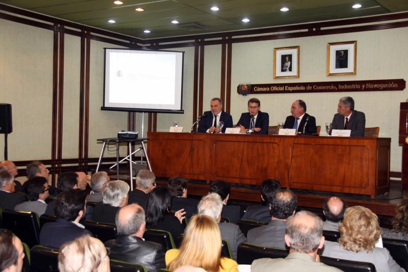 O titular da Xunta participou hoxe nun encontro empresarial na Cámara Oficial Española de Comercio de Uruguai O titular da Xunta participou hoxe nun encontro empresarial na Cámara Oficial Española de Comercio de Uruguai