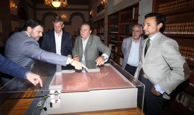 Alfonso Rueda y Rodriguez Miranda visitan a la comunidad gallega en México, y comparten con ella su gran celebración anual del Primero de Mayo