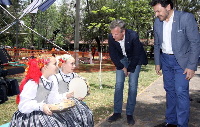 Alfonso Rueda y Antonio Rodríguez Miranda participaron hoy en la 'Jira campestre' con la comunidad gallega en México