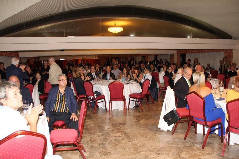 Vista general con el público asistente a la celebración del 65º aniversario de la Casa de Galicia de Las Palmas