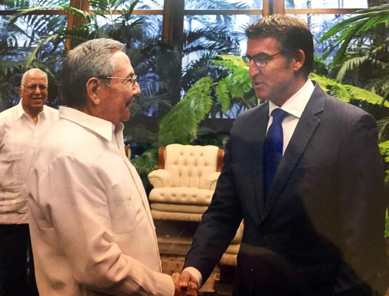 El titular de la Xunta se reúne por segunda vez con el presidente de la República de Cuba