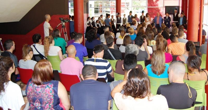 Antonio Rodríguez Miranda, Marisol Díaz Mouteira y Antonio González Amaro inauguraron esta mañana en el I.E.S. Universidade Laboral de Ourense las 'Escolas Abertas 2016'