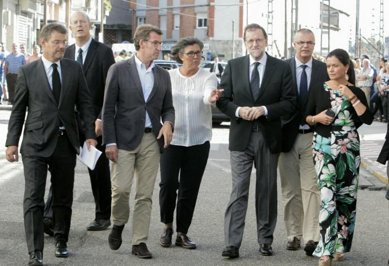 El presidente de la Xunta y el presidente en funciones del Gobierno visitan la zona del accidente ferroviario
