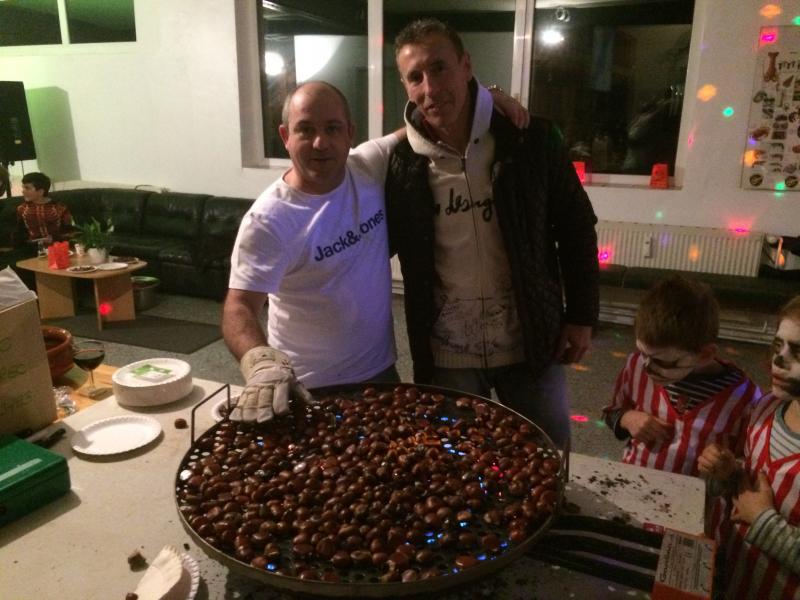 La comunidad gallega en Hamburgo difunde el Magosto y el Samaín