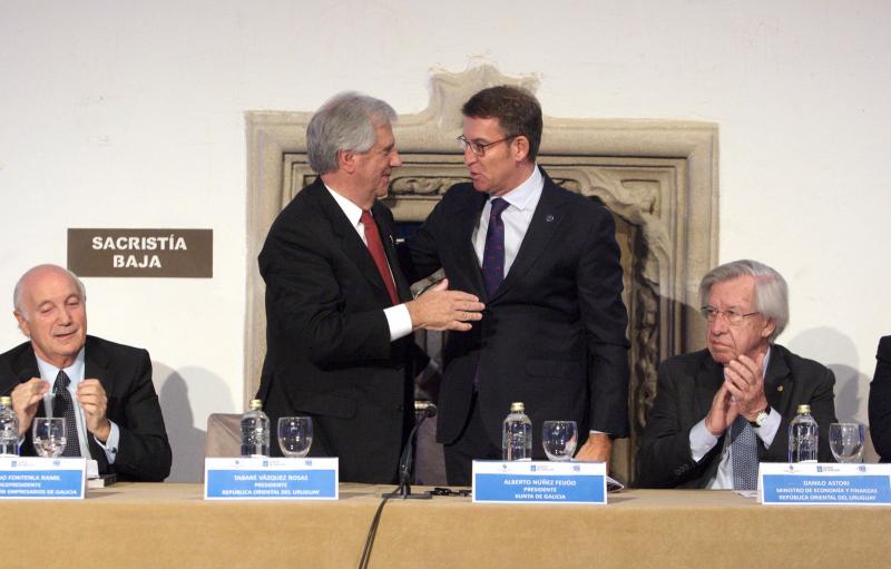El titular de la Xunta participó, junto al presidente Tabaré Vázquez, en la sesión inaugural del encuentro empresarial 'Uruguay: Oportunidades de inversión y negocios'