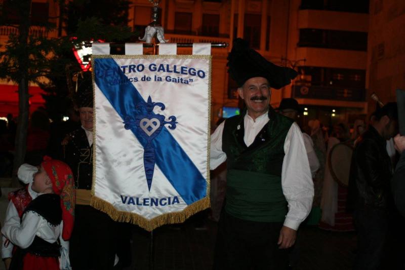O Centro Galego de Valencia participou nas tradicionais 'mascletà' e na Ofrenda á Virxe dos Desamparados
