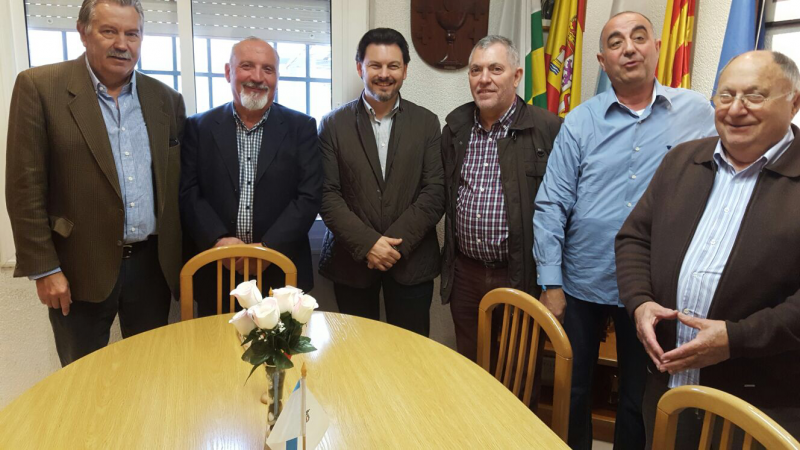 O secretario xeral da Emigración visitou tamén o Centro Galego ‘Nós’ de Sabadell