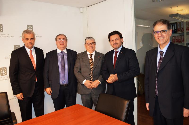 Imaxe da sinatura do convenio de colaboración coa Asociación Española Primera de Socorros Mutuos