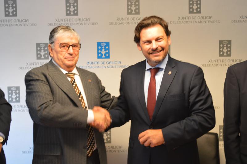 Imaxe da sinatura do convenio de colaboración coa Asociación Española Primera de Socorros Mutuos