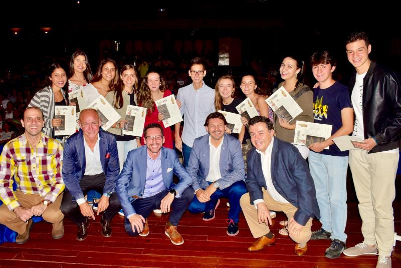Miranda entregó las ‘compostelas' a los chicos y chicas residentes en Venezuela que participaron este año en el ‘Conecta con Galicia'