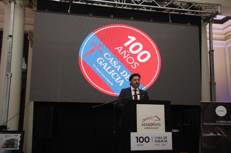 El secretario xeral da Emigración asistió a la celebración del 100º aniversario de la Casa de Galicia de Montevideo