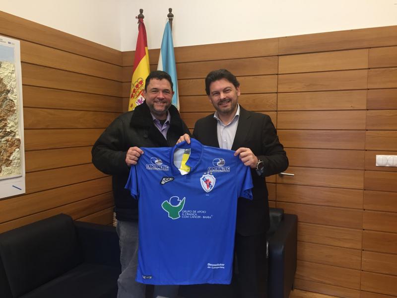 O secretario xeral da Emigración reuniuse co presidente da entidade, cuxo primeiro equipo aspira a volver a liderar o Campionato Baiano de fútbol