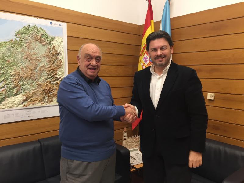 Manuel López Fernández e Antonio Rodríguez Miranda, durante o encontro que tivo lugar en Santiago de Compostela Manuel López Fernández e Antonio Rodríguez Miranda, durante o encontro que tivo lugar en Santiago de Compostela
