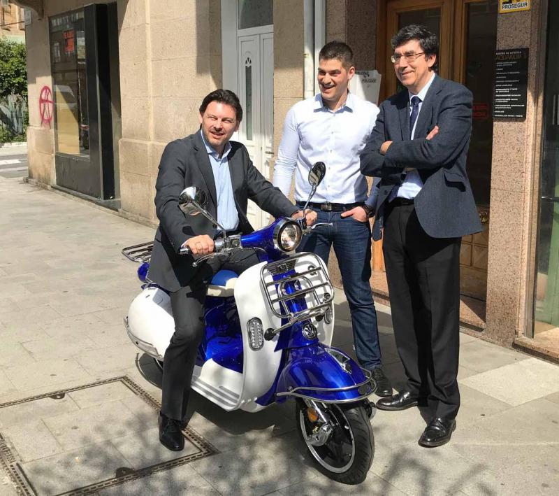 O secretario xeral da Emigración visitou en Vigo un dos proxectos postos en marcha grazas ás Axudas ao Retorno Emprendedor de Emigración O secretario xeral da Emigración visitou en Vigo un dos proxectos postos en marcha grazas ás Axudas ao Retorno Emprendedor de Emigración