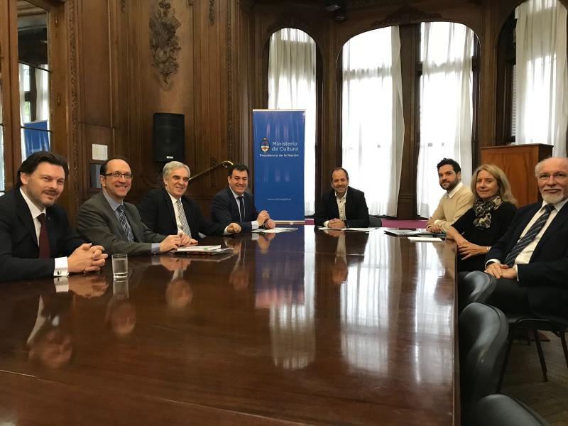 Los responsables de cultura de Galicia y Argentina analizan la situación conjunta Los responsables de cultura de Galicia y Argentina analizan la situación conjunta