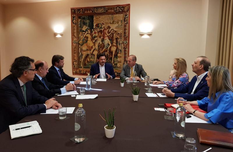 El secretario xeral da Emigración abrió esta mañana en Santiago de Compostela el Vº Encuentro de Empresarios Gallegos en el Mundo
