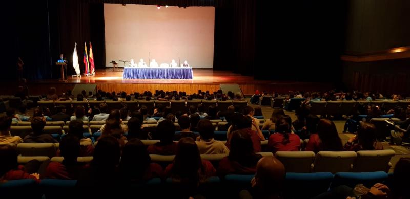 Miranda presidiu o acto de apertura do curso escolar do Colexio Castelao, pertencente á Hermandad Gallega de Venezuela en Caracas